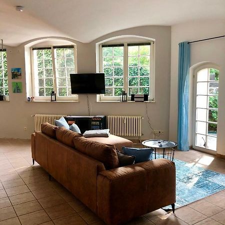 Ferienwohnung Am Wasser Villa Graf Von Pfeil Dresden Exterior foto